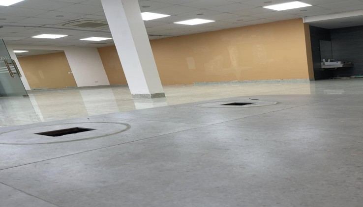 Cho thuê mặt bằng kinh doanh Spa, Mi nail Phố Hai Bà Trưng 80m2, mặt tiền 10m, 20 triệu
